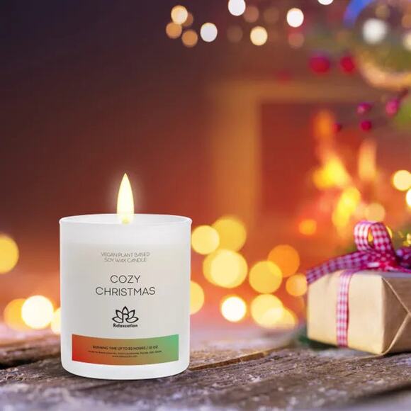 COZY CHRISTMAS Soy Wax Candle in Glass Jar (10 oz) - Picture 4 of 7